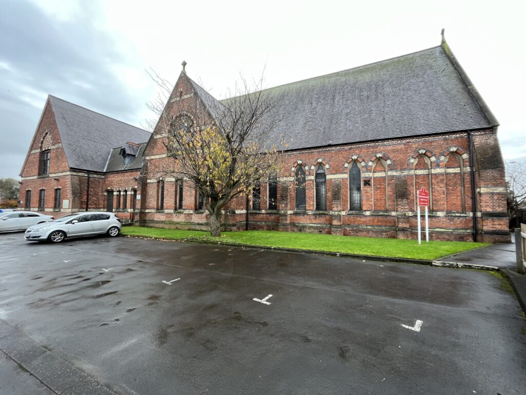 BESSES O’ TH’ BARN URC, BURY NEW ROAD, WHITEFIELD, MANCHESTER, GREATER MANCHESTER, M45 7EL