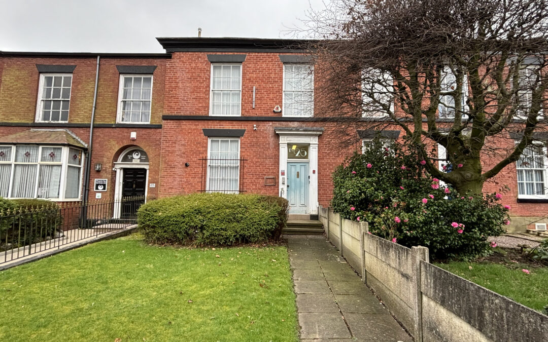 25 CHORLEY OLD ROAD, BOLTON, GREATER MANCHESTER, BL1 3AD