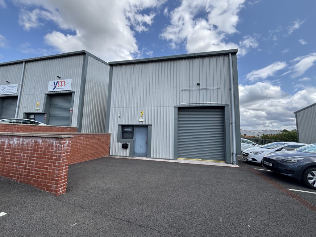 UNIT 7, STONE HILL BUSINESS CENTRE, STONE HILL ROAD, FARNWORTH, BOLTON, GREATER MANCHESTER, BL4 9TP