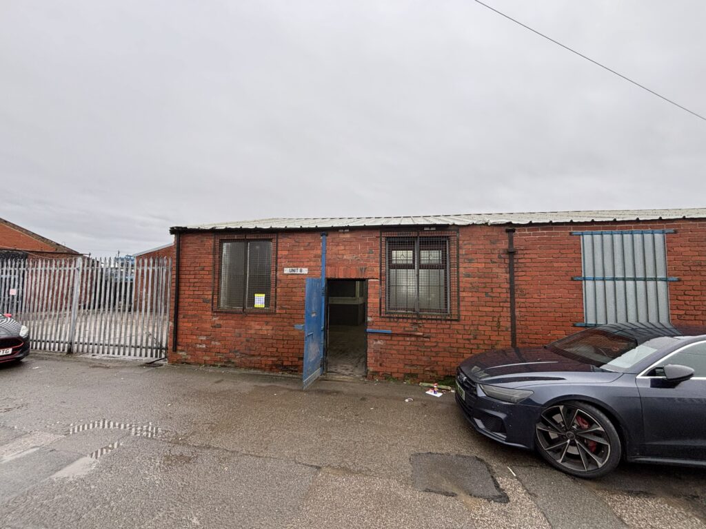 UNIT 8, BLACKROD INDUSTRIAL ESTATE, SCOT LANE, BLACKROD, BOLTON, GREATER MANCHESTER, BL6 5SL