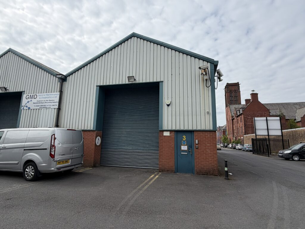 Unit 3, Kenyon Business Park, Pilkington Street, Bolton, Bolton, BL3 6HL