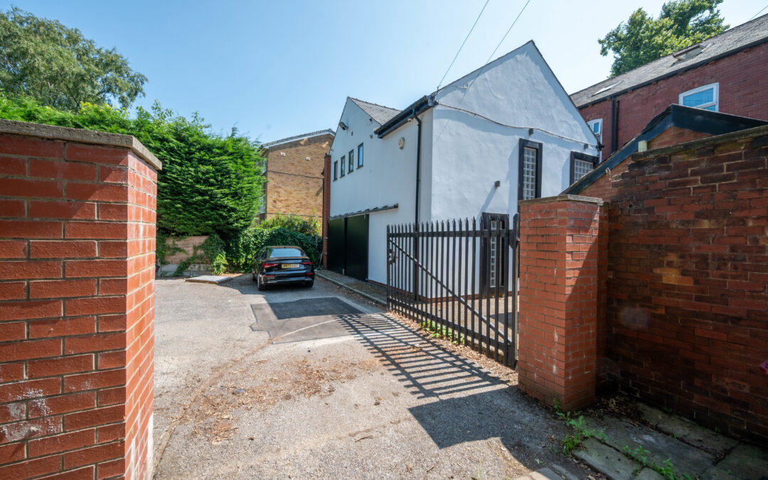 88 Chorley New Road, Bolton, BL1 4DH